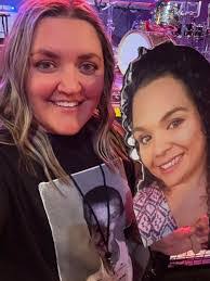 Rebecca Plank's Instagram, Twitter & Facebook