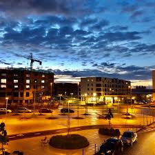 Ve středu uhříněvsi je norma, obyvatelé východní části nakupují už více než půl roku v penny, ve vivusu bude billa. Billa Uhrineves Praha Hlavni Mesto Praha