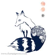 I Like Some Of The Feel Of This One Mostly The End Of The Tail Not The Hokey Star Bit And The Animal S Expression Is Horrid Art Spirited Art Kitsune Fox