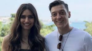 For mesut özil, it's an opportunity for him and his wife to bond with their first child. Mesut Ozil Mesut Ozil Daughter Brand News Day