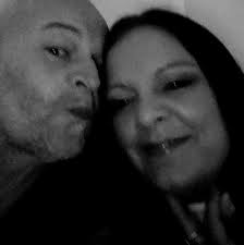 This popped up elsewhere, and I noticed the best before date was visible