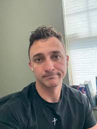 Ben Hollifield's Instagram, Twitter & Facebook