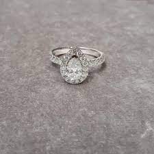 How To Buy Jewelry Online In Las Vegas Jewelerslasvegas Over Blog Com Buy Jewellery Online Designer Engagement Rings Custom Online Jewelry