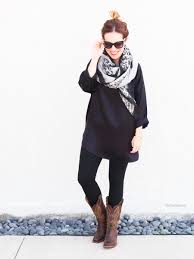 Black Jeans And Brown Cowboy Boots Style Cowboy Boots Rachel Hollis Cowboy Boot Outfits Outfits With Leggings Cowboy Boots Outfit Winter