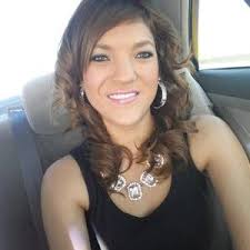 Vanessa Monreal (@VanessaMonreal7)