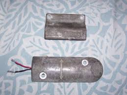 Ionization smoke detectors have two plates with an electric charge flowing between them. Smoke Detector Alarm 4 Steps Instructables