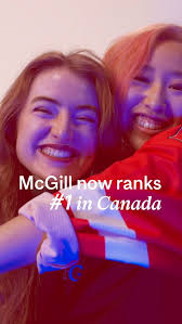 De la terre à l'assiette! 🌱🍽️ Dominic Labelle (@parcelles.austin),  diplômé de McGill, a cultivé sa passion pour l'agriculture écologique pour  en faire une expérience gastronomique unique. Découvrez son parcours  inspirant, du campus