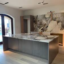 See more ideas about table centerpieces, kitchen table, centerpieces. Pin By Lolo On Apartment House Interior House Design My Dream Home