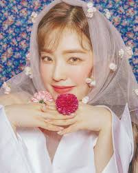 ไอเดีย Red velvet irene 20 รายการ