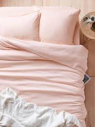 The most common housse de couette material is cotton. Bettbezug Aus Gewaschenem Satin Palace