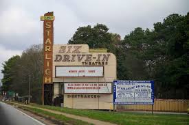 Located in tampa in the florida region, no frills economy tampa. Best Drive In Movie Theaters In The Us Places To Watch Movies Outside Thrillist