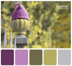 Objekt In Ultra Violet Und Greenery Pantone Pantonefarben 2017 2018 Farbkompositionen Im Bild Dargestellt Durch Eine Farbskala F Bilder Farben Farbharmonie