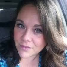 Ginger Wells's Instagram, Twitter & Facebook