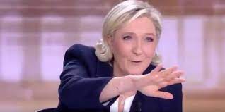 Boire son café tous les matins dans une tasse marine le pen ? Ils Sont La Dans Les Campagnes Dans Les Villes Marine Le Pen Revient Sur Son Comportement Lors Du Debat Face A Macron La Libre