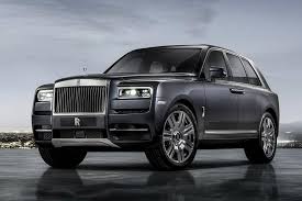 Bis zu einer geschwindigkeit von unter 60 km/h ist der lenkeinschlag der hinterräder entgegengesetzt zu den vorderrädern, um die manövrierbarkeit zu verbessern. Rolls Royce Cullinan 2018 Specifications Price Photo Avtotachki