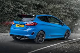 See full list on caranddriver.com Ford Fiesta St Edition Revealed In Europe Limited To 500 Total Units