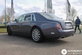 Buiten deze sportieve auto kocht de ondernemer ook een rolls royce. Rolls Royce Phantom Viii 3 April 2021 Autogespot