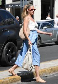 Θέμος αναστασιάδης κορωνοϊός 200 χρόνια από την επανάσταση του 1821 european super league metoo navtex. Tzenh 8ewna Epanhl8e Sto Kanoniko Ths Baros Meta Th Genna Star Gr