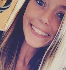 Nicole Woodyard's Instagram, Twitter & Facebook