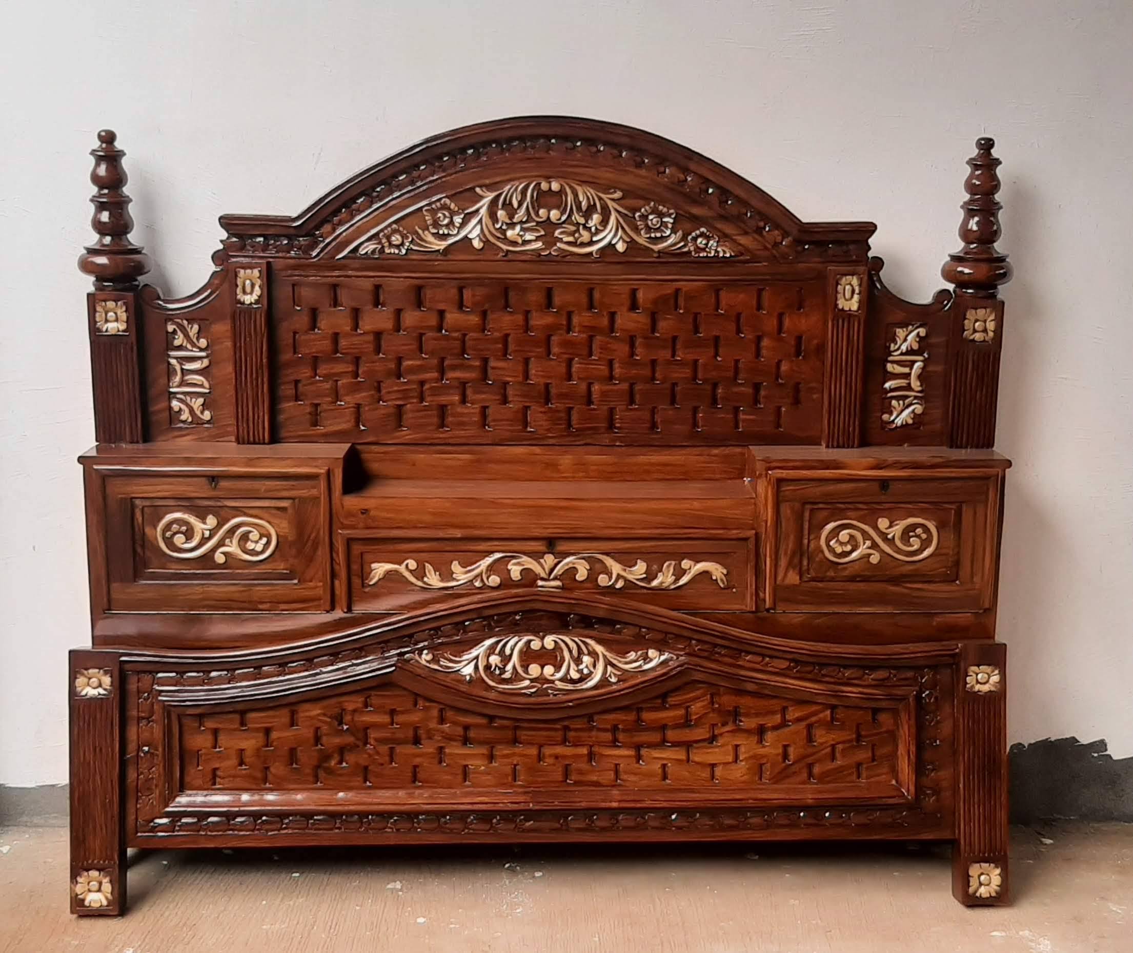 Double bed product image
