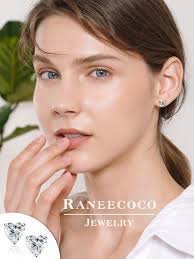 "STUNNING FLAME" Heart Cut Stud Earrings