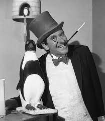 Burgess Meredith As The Penguin In The Batman Tv Series Batman Tv Show Batman Tv Series Batman Robin