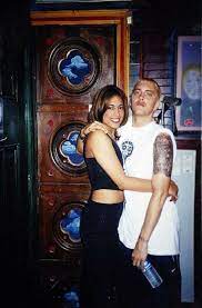 Shady em ação - 📸| Eminem e sua ex namorada brasileira,... | Facebook