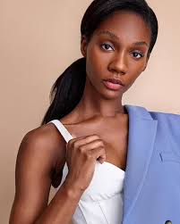 Main Character Vibes 🖤 . Model Kiara Hester . #newyorkphotographer  #newyorkfashionweek #nycphotographer #nycphotoshoot #editorialbeauty  #editorialfashion #cleanbeauty #beautyphotography #beautifulhair  #naturalbeauty #skin #beautyretouch #wwd #vogue ...