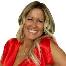 Nicole Blain's Instagram, Twitter & Facebook