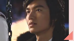 Lee min ho becomes a high schooler yet again in the heirs. 8 Lee Min Ho Moments As Gu Jun Pyo That Will Make You Rewatch Boys Over Flowers Laptrinhx News