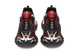 Balenciaga Track Sneakers Black And Green Balenciaga S Track 2 Sneaker Arrives In A Bold Black Red Colorway Sneakers Black Sneakers Black And Red