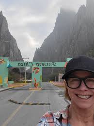 Hola amigos! Quick question, a friend and I are thinking of coming down  tomorrow to climb from Corpus Christi and I want to know if driving over  the border at sun down