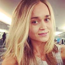 Bella Evans (@bellaev63)