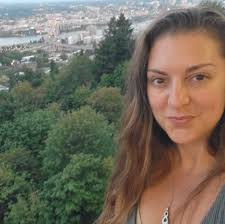 It's fall… allegedly. Where's a crunchy leaf when you need one? #Fall  #Autumn #CrunchyLeaves