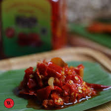 Sambal merah padang atau sambal pecah² bahan² nya adalah : Jual Sambal Padang Minang Sambal Merah Murah Mei 2021 Blibli