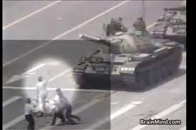 Studenţi chinezi cer Chinei să nu mai ascundă masacrul din Piaţa Tiananmen | Epoch Times România