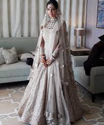 All White Bridal Looks Are The Perfect Indowestfusion Browngirl Magazine Insta Browngirlmag Pakistani Bridal Anarkali Bridal Bridal Lehenga