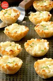 Kick off christmas dinner or your holiday party with these delicious christmas appetizer ideas. Pin On Snack Recipes