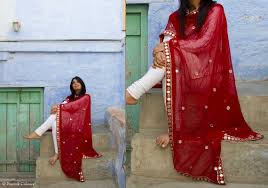 ₹ 1,150 get latest price. Mirror Work Dupatta Pc 3109 Bridal Dress Design Simple Elegant Dresses Dupatta Designs Ideas