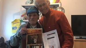 Robert marchand (amiens, 26 november 1911) is een frans wielrenner. Robert Marchand Cycliste Mascotte De L Ardechoise Fete Ses 108 Ans