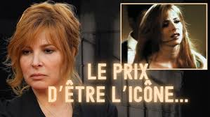 Voixlà la voix ! EP08 : Valériane Lempereur, du design industriel à la  voix-off