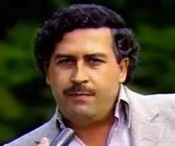 Jul 19, 2021 · pablo escobar was a notoriously violent, powerful and ruthless drug lord. Pablo Escobar Biography Facts Childhood Family Life Crimes