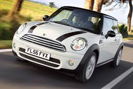 Mini cooper mini cooper first record february 2012 3 years and 11 months kilometres 30, 000 km power 110 bhp 1. Used Mini Buying Guide 2006 2013 Mk2 Carbuyer
