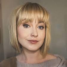 Johnna Henning's Instagram, Twitter & Facebook