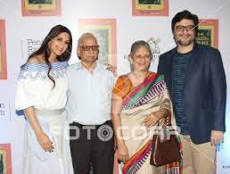 Realities you never knew about sonali. Sonali Bendre Family Pics Father Husband Son Age Biography