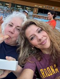 Happy birthday to the best mom! 💖😘