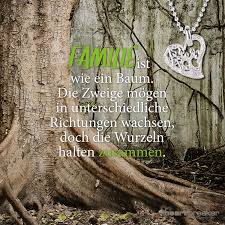 Familie Ist Wie Ein Baum Die Zweige Mogen In Unterschiedliche Richtungen Wachsen Doch Die Wurze Soulapp Spruche Lebensweisheiten Spruche Gedichte Und Spruche