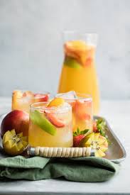 Vind hier alle informatie over passoã the passion drink. Passion Fruit And Pineapple Sangria Culinary Hill