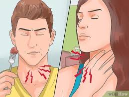 There's more discharge in your underwear than usual abnormal or increased discharge is one of the main symptoms of gonorrhea in women, mmeje says. How To Recognize Gonorrhea Symptoms 15 Steps With Pictures