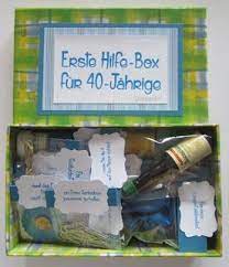 Zu diesem anlass solltest du selbstverständlich ein entsprechend gutes geschenk überreichen, denn immerhin hat der jubilar schon zu 39 anderen. Geburtstagsset Zum 40 Geburtstag Eine Explosionsbox Fur Einen Gutschein Und Eine Ers Geburtstag Geschenke Frauen Geschenke Zum 40 Lustige Geburtstagsgeschenke